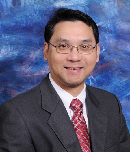 Dr. Issada Thongtrangan on spinal technology